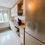 Doreyhome P7 - Ruhig - Zentral - Gemuetlich - 5 Personen Lejlighed *